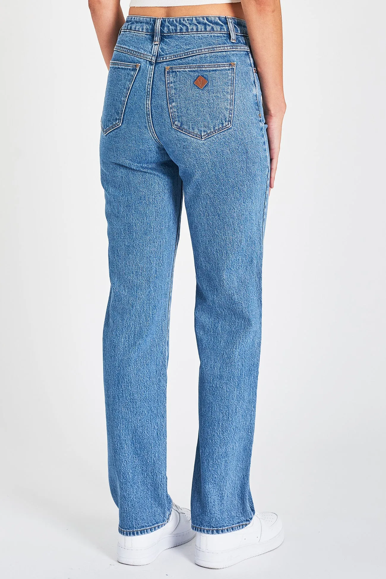 A 94 High Straight Petite Jean Debbie