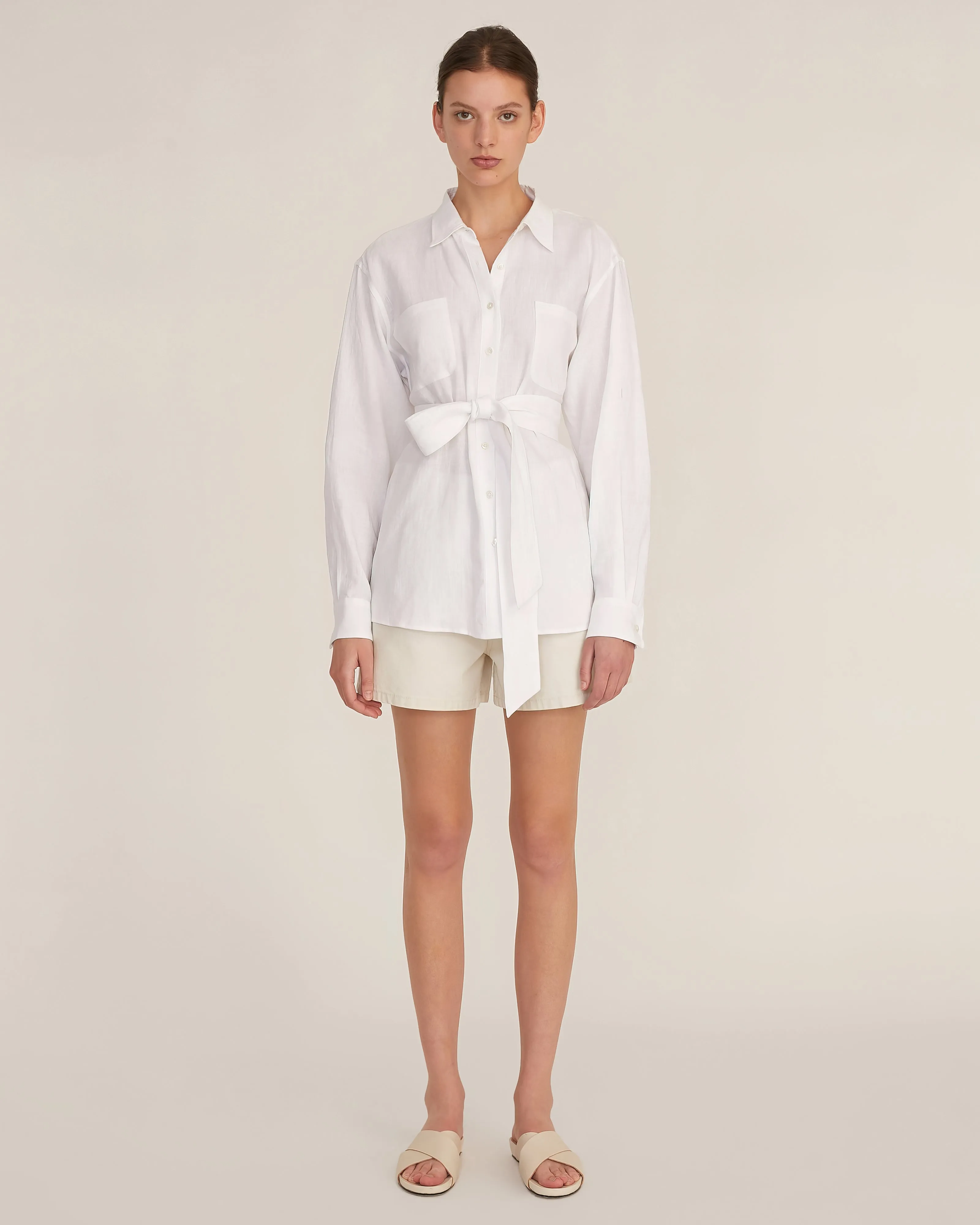 Brett Linen U-Back Button Down in Linen White