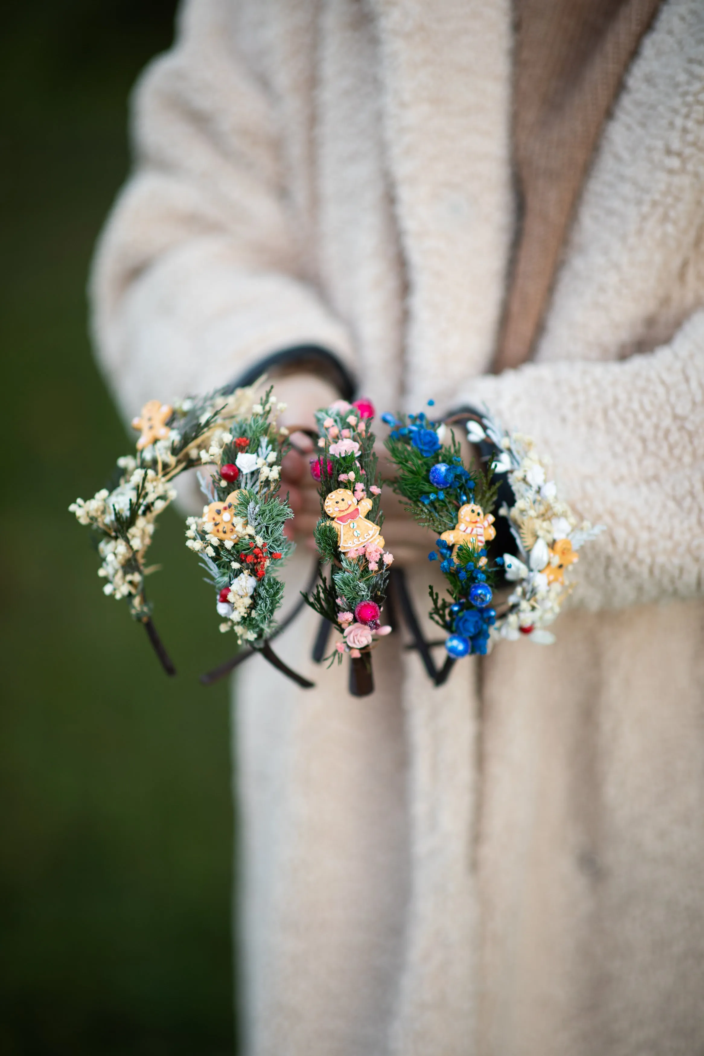 Christmas headbands with gingerbread