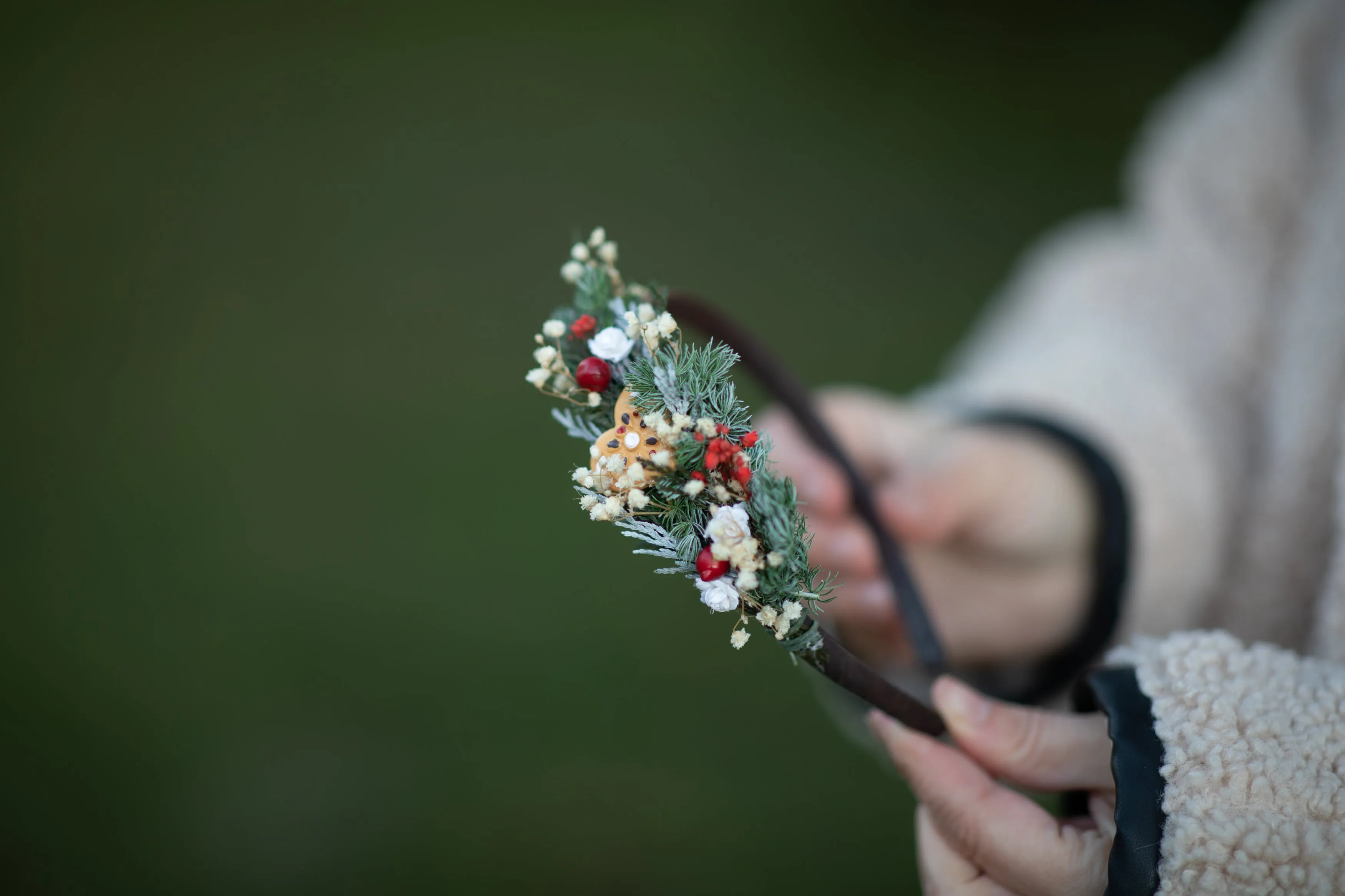 Christmas headbands with gingerbread