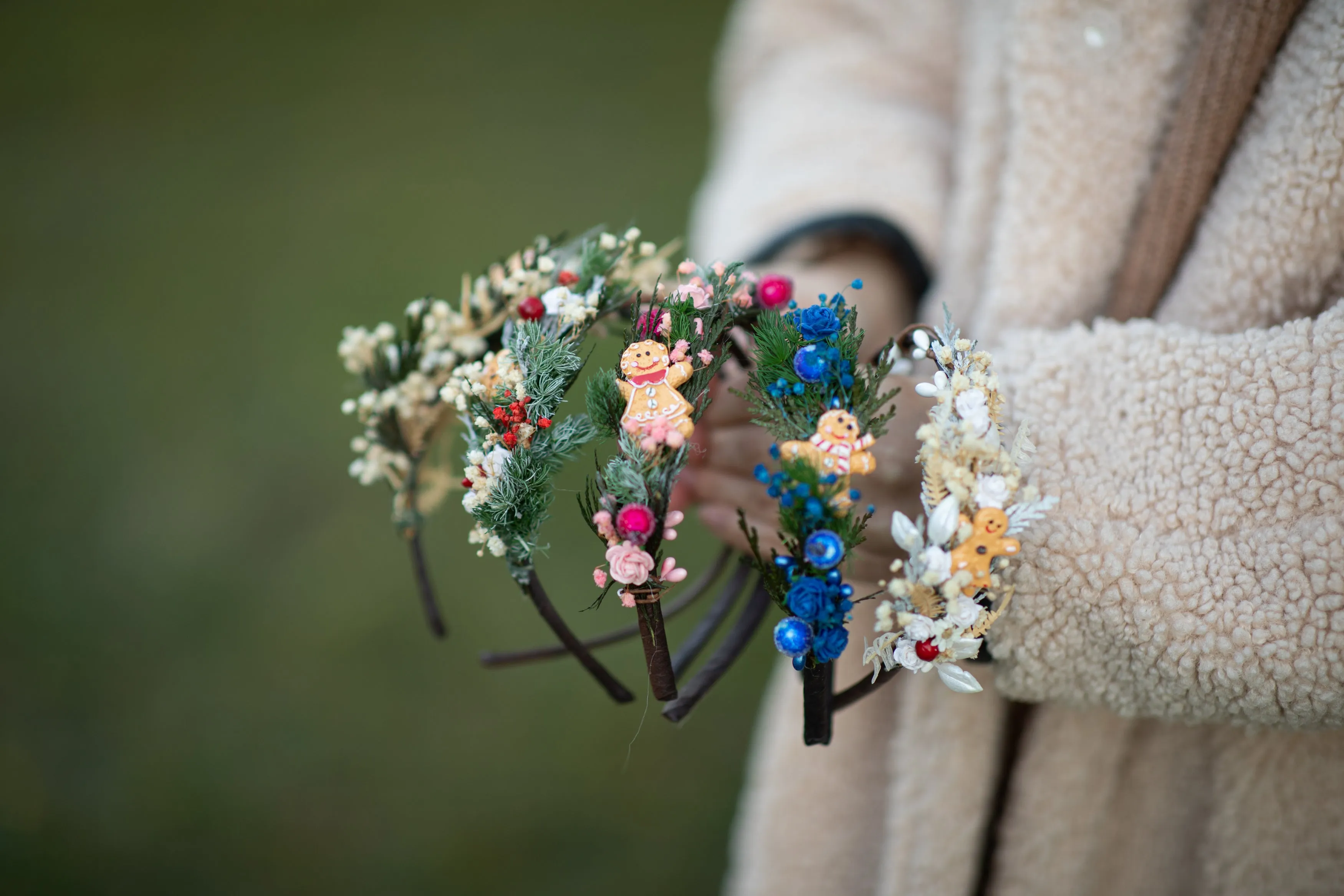 Christmas headbands with gingerbread