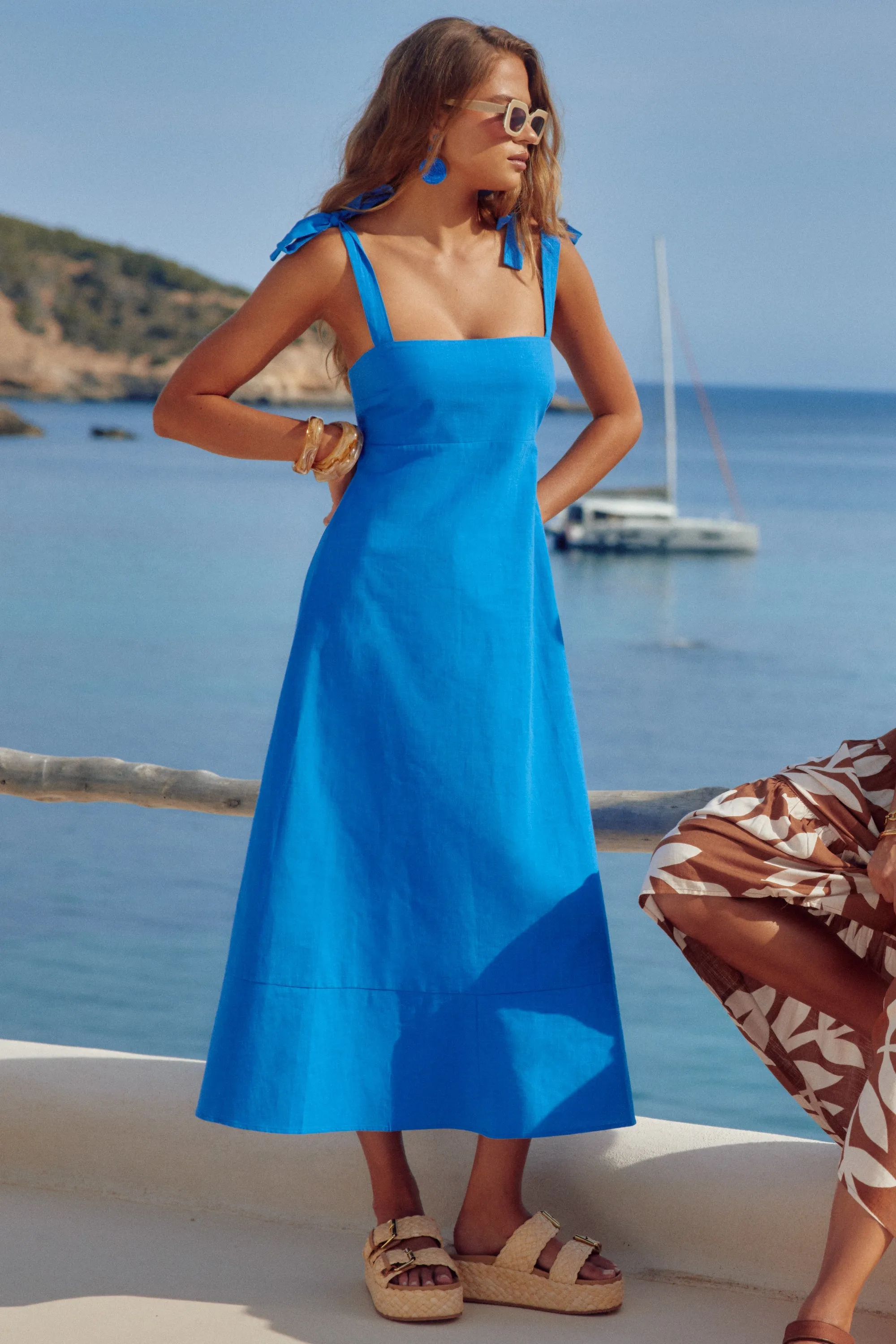 Iris Tie Dress In Caribbean Blue