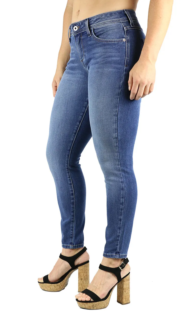 Kay Petite Skinny Medium Wash