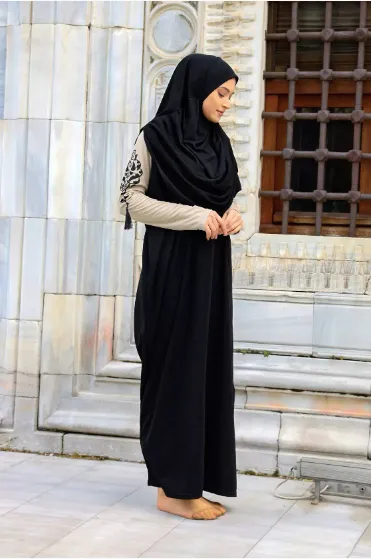 Marina Hooded Women Hijab Prayer Wear - Standard Size