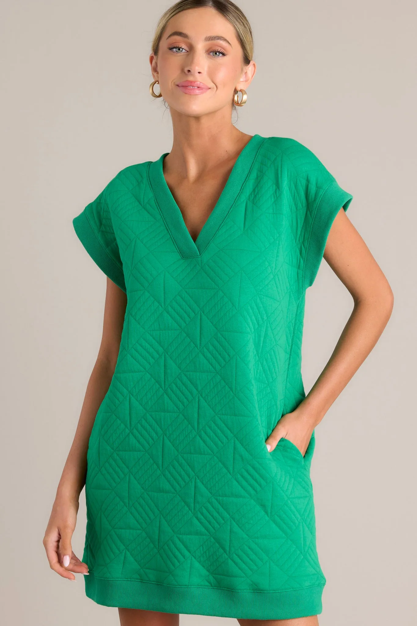 Serene Shades Kelly Green Cap Sleeve Quilted Mini Dress