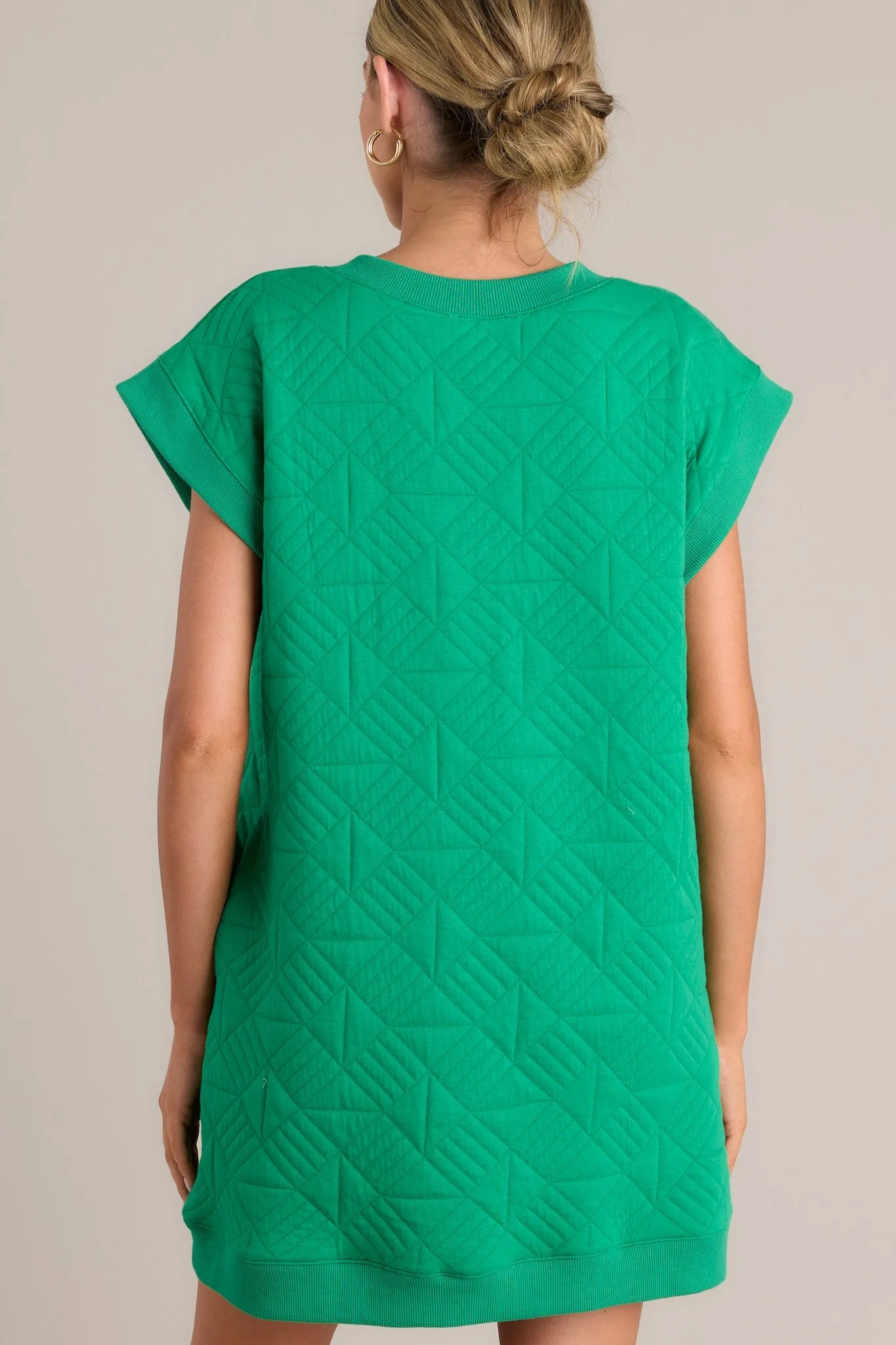 Serene Shades Kelly Green Cap Sleeve Quilted Mini Dress