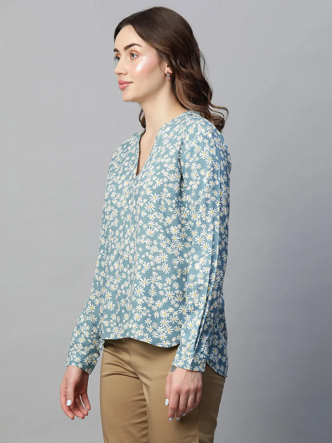 Women's Green Viscose Regular Fit Blouse